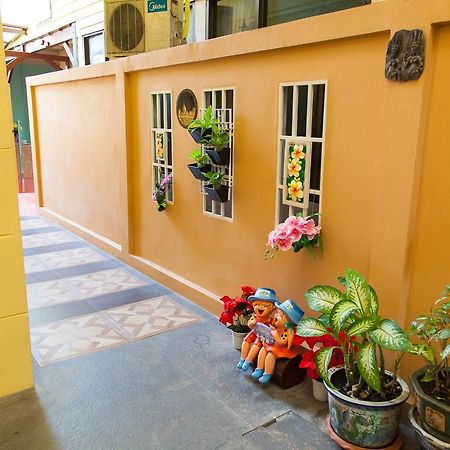 Zen Rooms Samsen 3 Bangkok Eksteriør billede